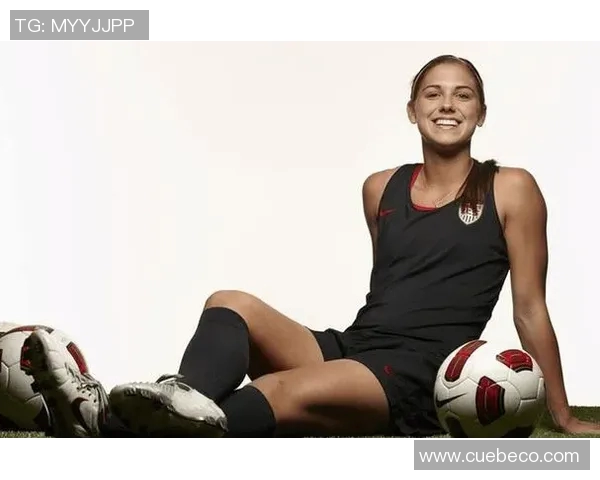 足球场上的魅力风采足球美女尽显青春活力与运动魅力